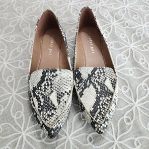 Madden Girl Black and White/Cream Snakeskin Loafers